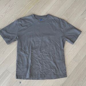 Yeezy x Gap Short Sleeve Grey Size Medium 2 Pack